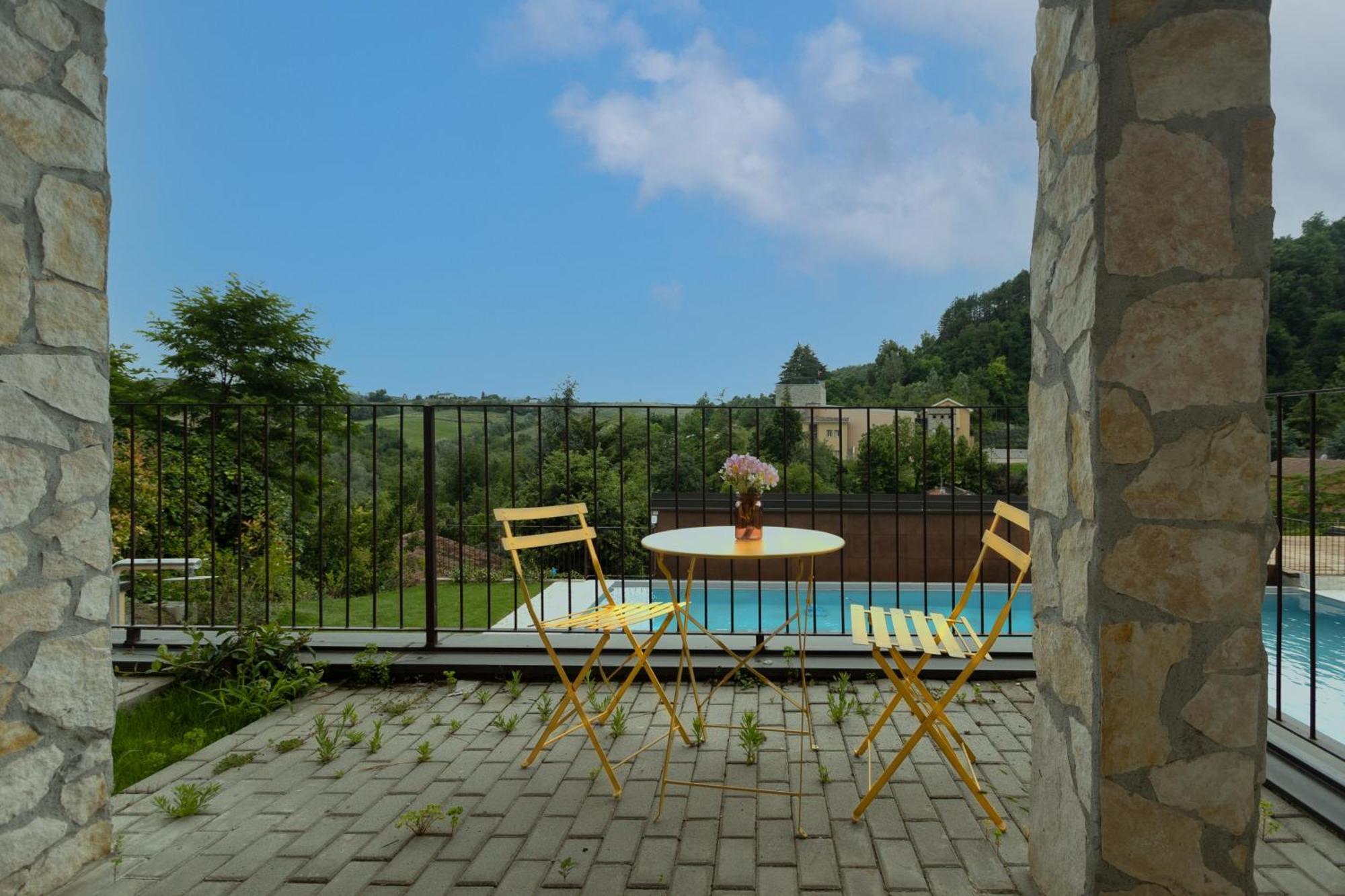 Luce Boutique Hotel Fortunago Dış mekan fotoğraf